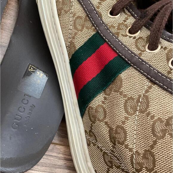 Gucci all the way! - Picture 5 of 6